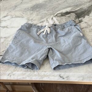 Vineyard Vines men’s pull on shorts size Small